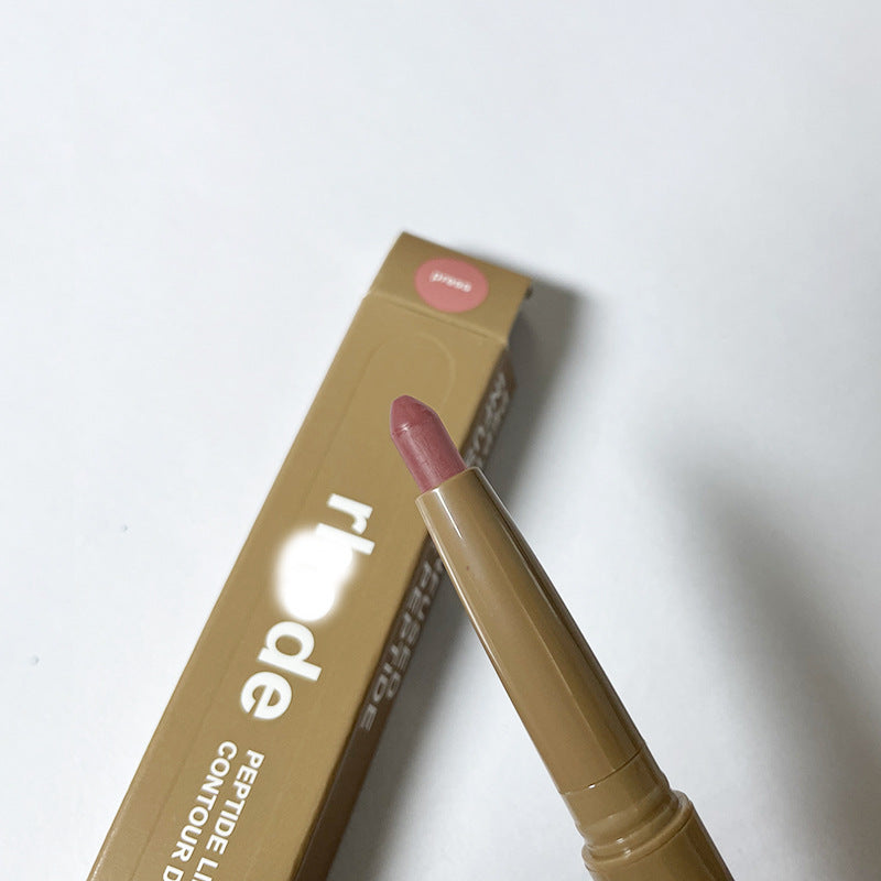 Rhode x Hayley – Crayon contour lèvres aux peptides, repulpant & longue tenue