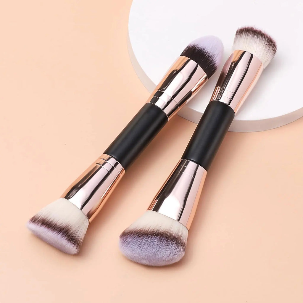 Pinceau Maquillage Double Embout – Fond de Teint, Poudre & Correcteur
